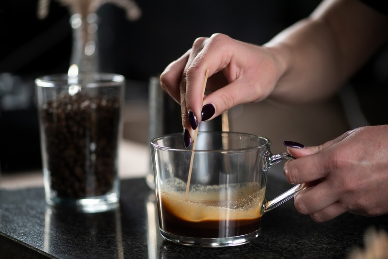 Female,Barista,Expertly,Prepares,Mocha,Coffee,,Mixing,Chocolate,With,Espresso.
